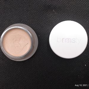 Un" Cover-Up Concealer By Rms Beauty